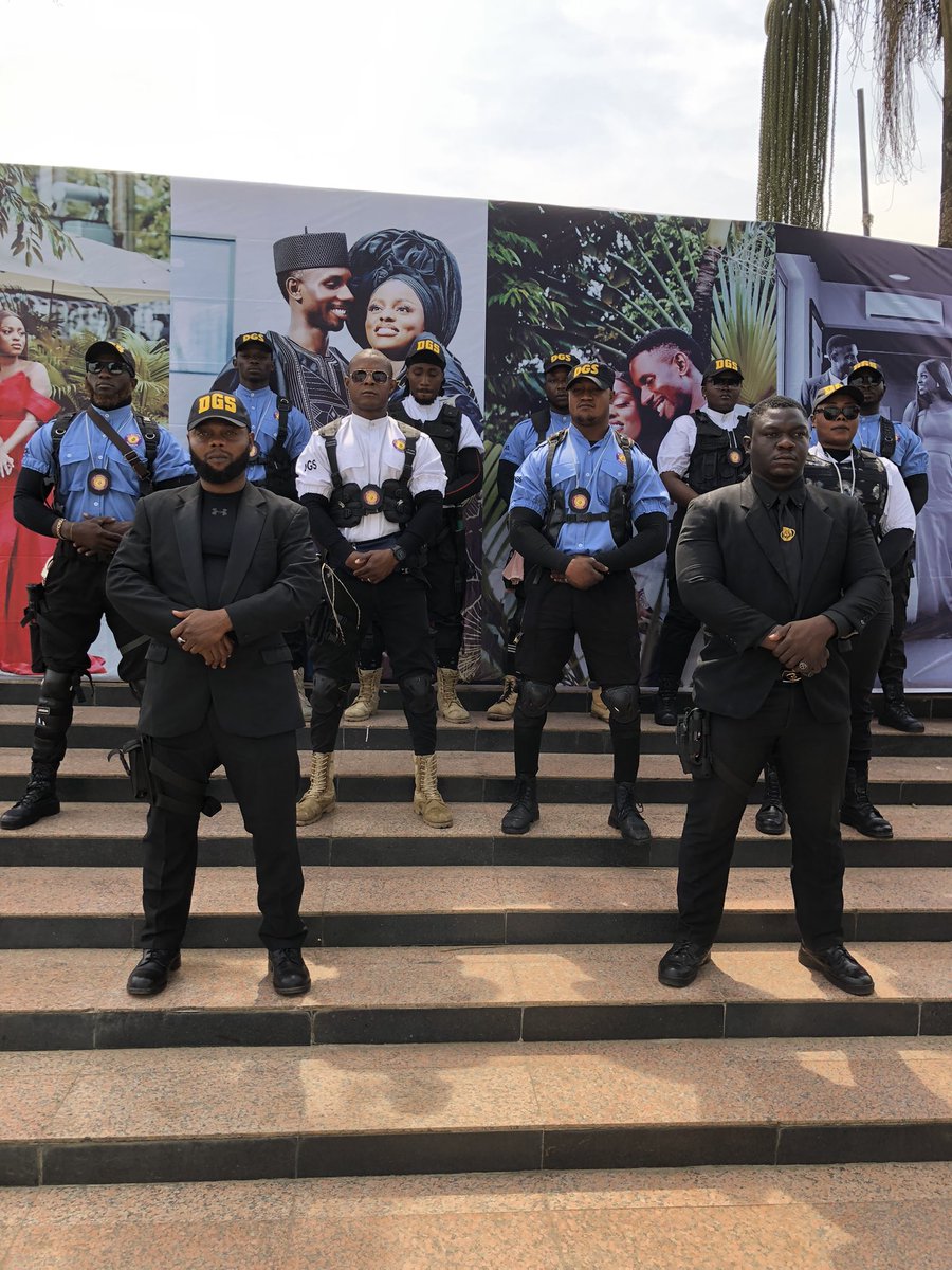 GENERALSGUARDS's tweet photo. #loveneverfades was lit 🔥.. Event planned and well coordinated by @globaleventsandparties .. VENUE - @the_haven_ikeja … Thank you for privilege @globaleventsandparties #DGS #globaleventsandparties #beanomination #beatsx #blingzeventsawards2022 #blingzmagazine https://t.co/JxPixsFCnq