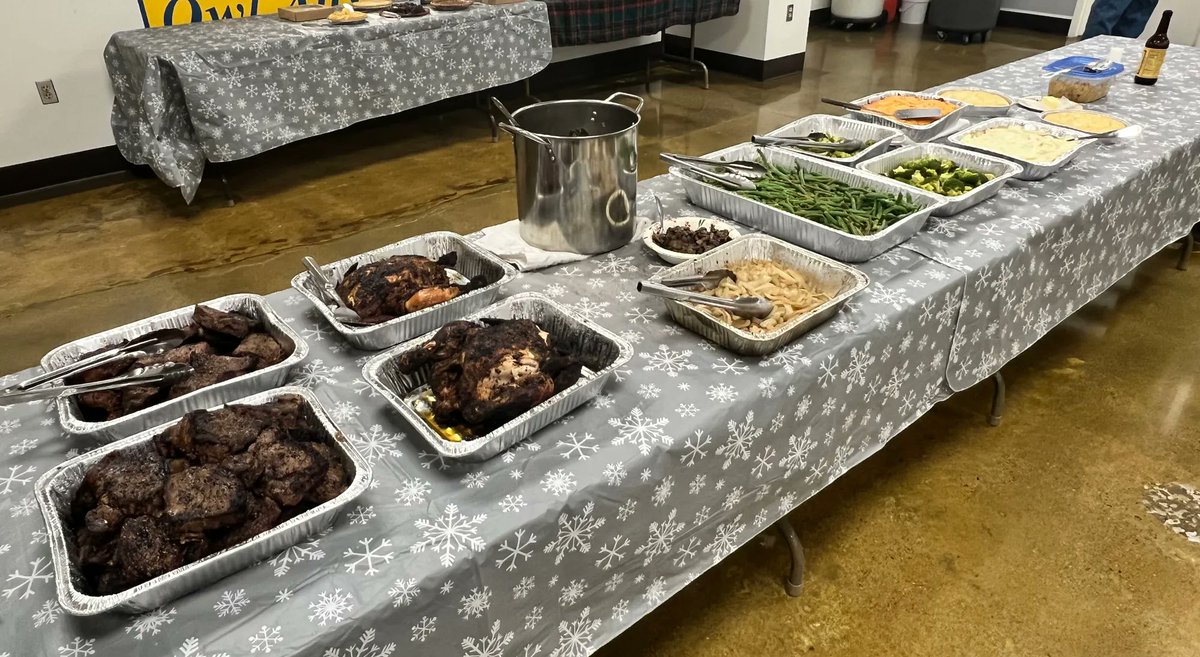 OWLVFD's tweet photo. Some photos from the delicious holiday dinner for the crews from Stations 2, 12 and 14 that provided service to our community on Christmas Day. What are your favorite dishes to serve at holiday meals?
#OWLVFD
@PWCFireRescue https://t.co/o31tW7ZTid