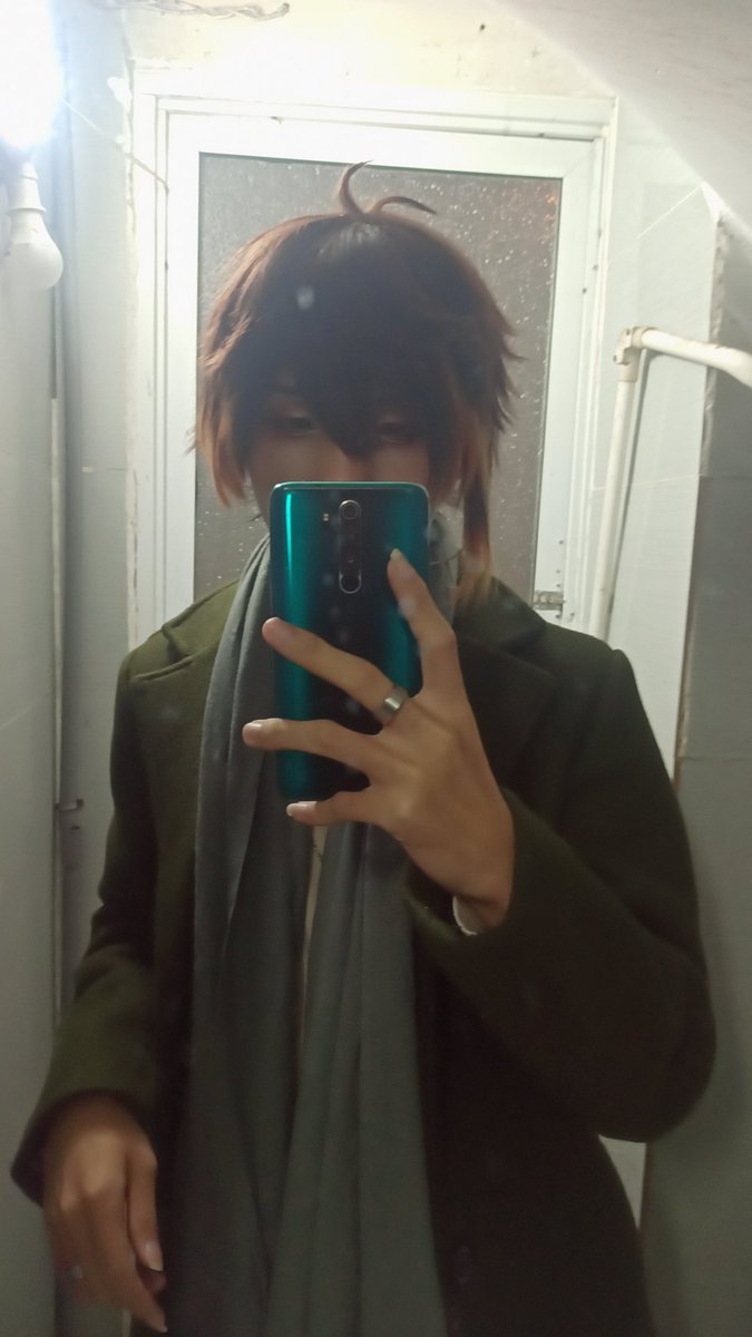 rawlaris's tweet photo. Noel ~
Zhongli freestyle Winter Outfit
#Genshinlmpact #cosplay #zhongli https://t.co/SaRBTSoJ0Z