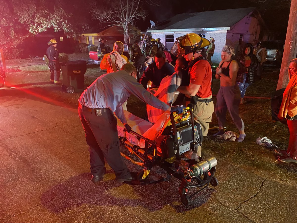 A fire tonight on South Street in Gulfport.  Two people taken to the hospital. ⁦<a href="/WLOX/">WLOX</a>⁩