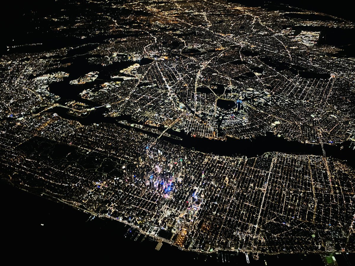 Airbus Pilot tweet media