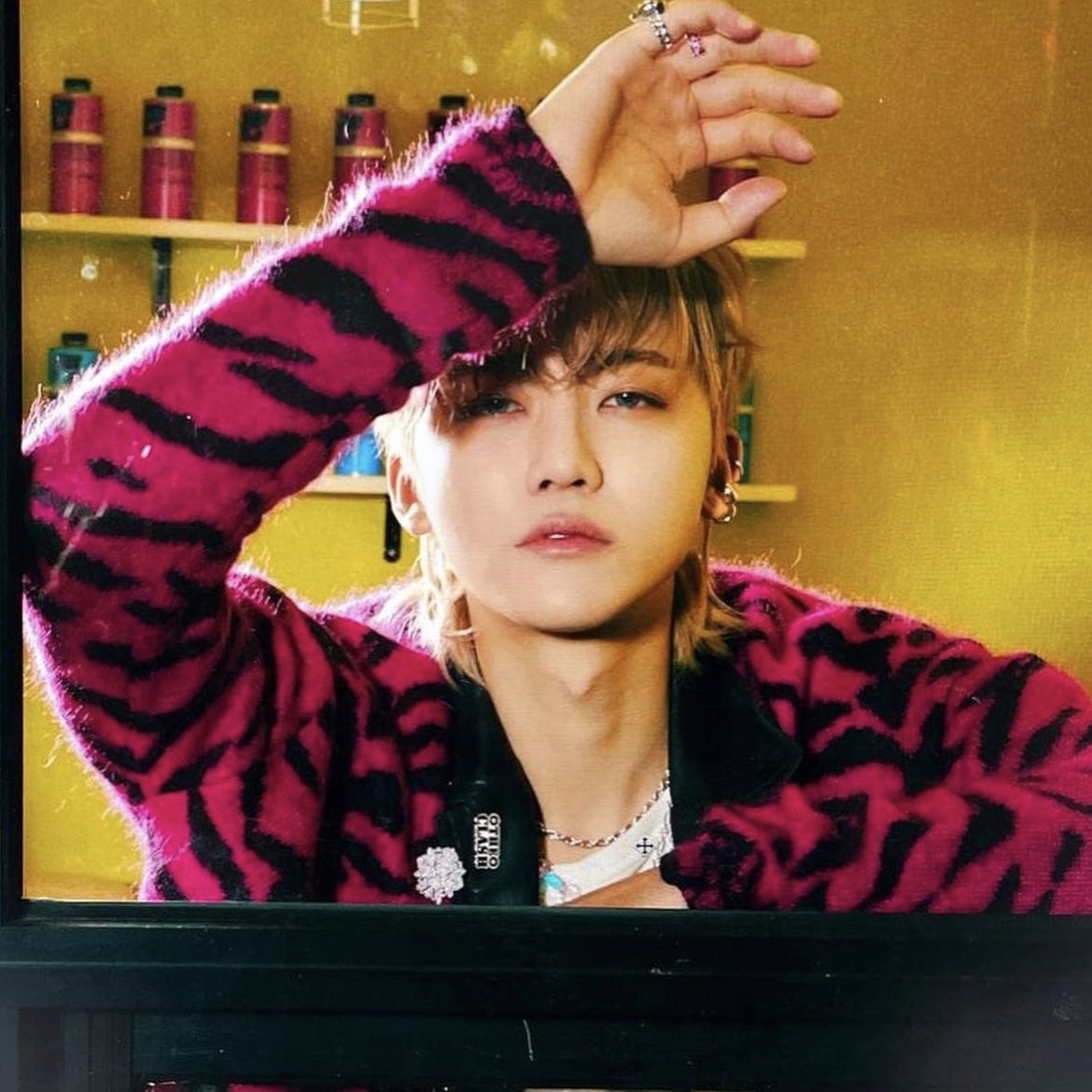 𐬺 scarlett choi 
           very nsfw. divorced slutty milf.
           multi. THE bimbo by definition