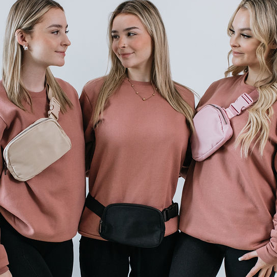 sandkcollective's tweet photo. BAGS BAGS BAGS!! At a steal of a deal right now with the boxing day sale on!
.
.
.
#luludupe #bumbag #fannypack #smallshop https://t.co/JTcrTY88jX
