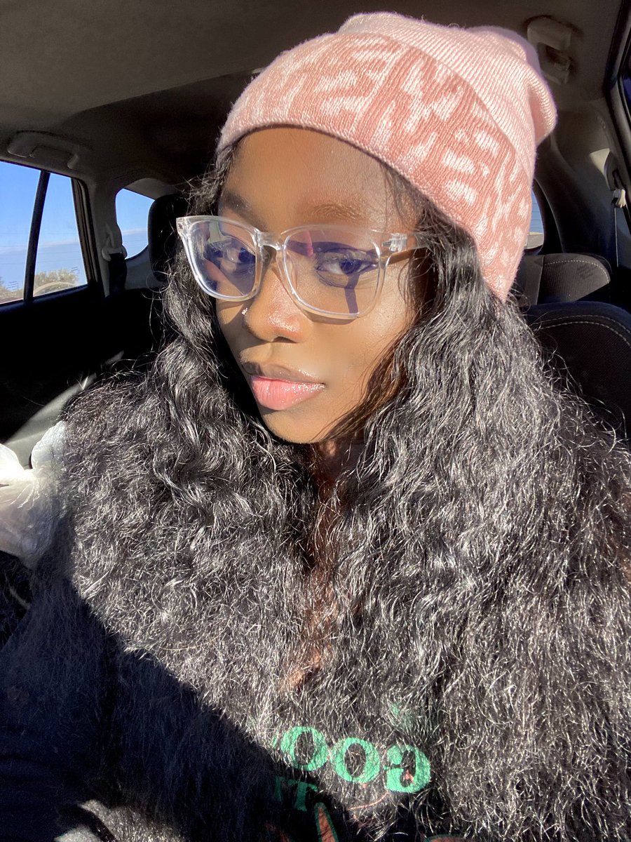 Miss Malaika®️ tweet media