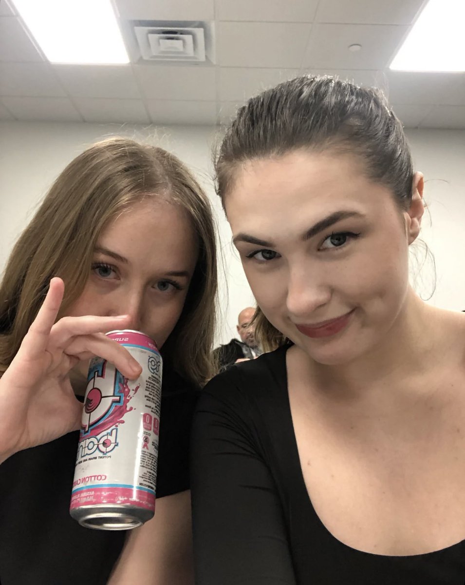 kenziegrace____'s tweet photo. Best friend appreciation post even tho she doesn’t have a twitter 🫶🏼 https://t.co/hVdu3yzh7L