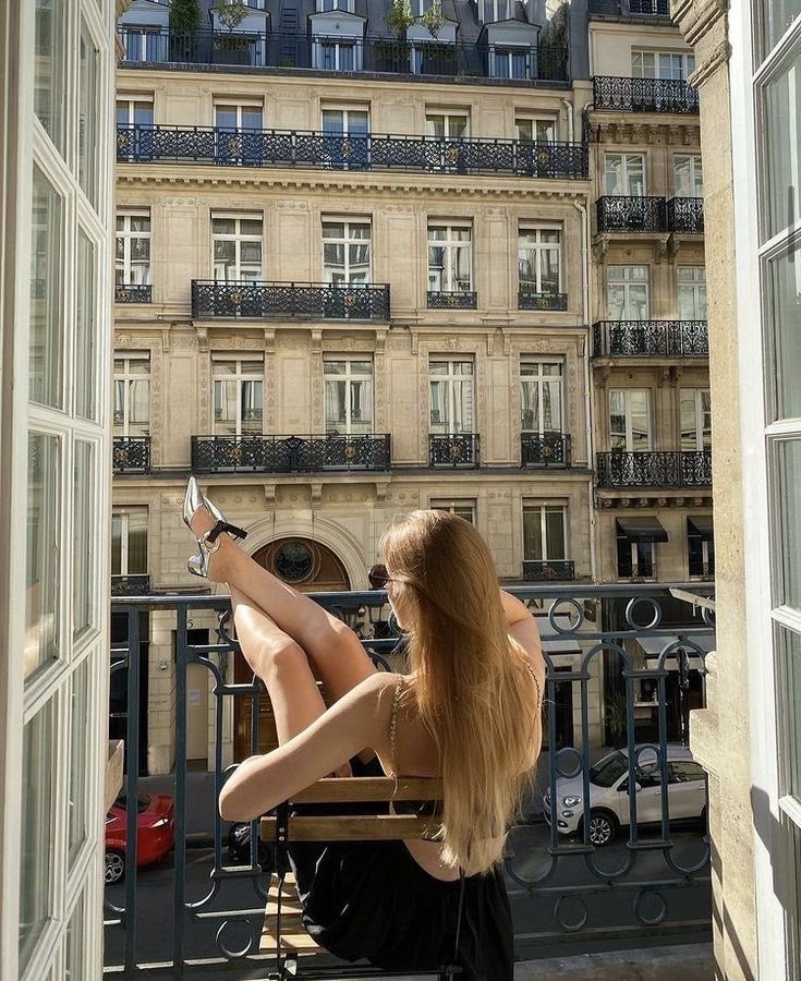 kaitlynscafe's tweet photo. always dreaming of paris https://t.co/1NUteQWJJX