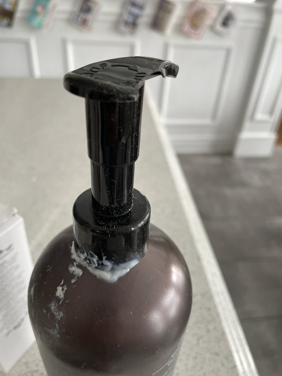 Julie Anderson tweet media