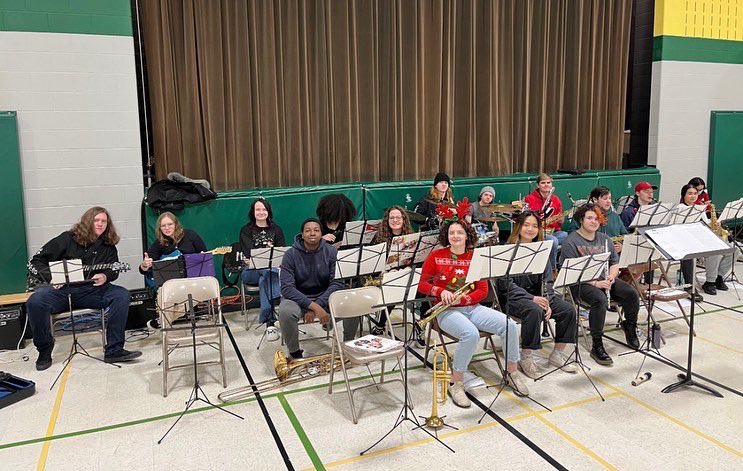 Huge shoutout to all of the music students that volunteered for these trips to different elementary schools! There was definitely a lot of festive cheer! #happyholidays