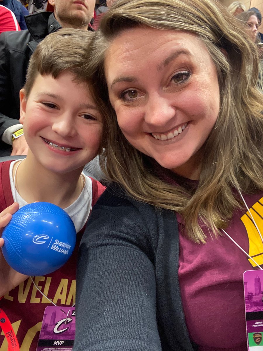 Cavs vs Nets 🏀 #LetEmKnow #auntlife