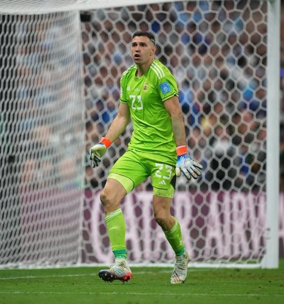 Valentín Torres Erwerle ✍️🎙️ tweet media