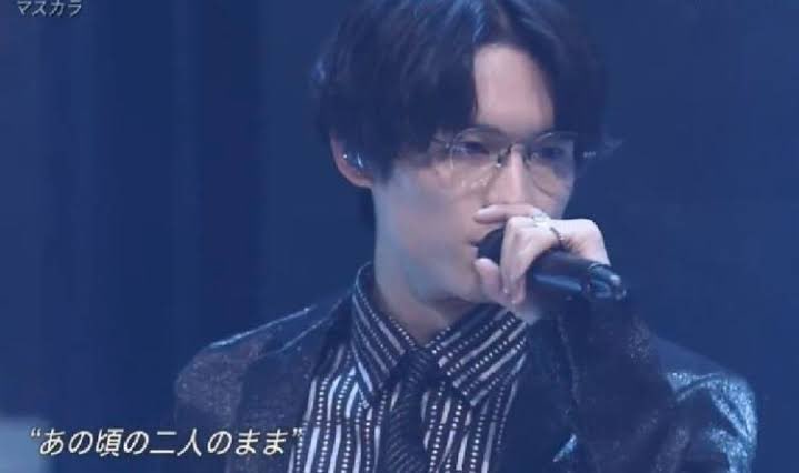drskating_love's tweet photo. 松村北斗が一般に見つかった順番オモロ
初恋の擬人化カムカム雉真稔からの、Mスメガネの人インテリヤクザ稔さんどこ？からの、黒髪長髪目元に黒子とか皆んな好きに決まってるじゃん閉じ師宗方草太
#すずめの戸締まり 100億突破おめでとう https://t.co/VjIE0AKzaV