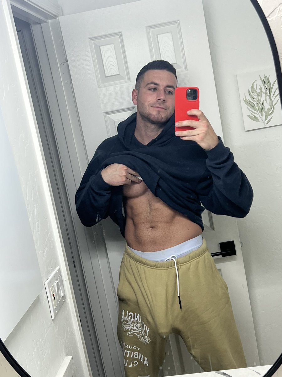 Hunk Shreds tweet media
