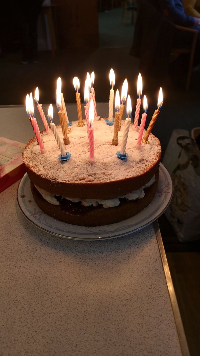 EasingwoldAdver's tweet image. In this week's copy of the Easingwold Advertiser, EDCCA celebrate their 35th Anniversary! To read this and other great articles, grab your copy of the advertiser from a local store near you - easingwoldadvertiser.com/where.html #woldclass #easingwold #anniversary