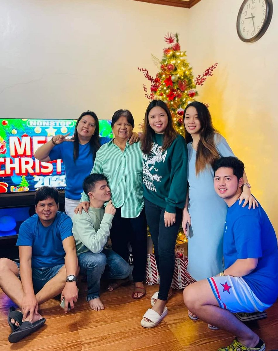 Merry christmas Molino and Tenorio family

#MygzMolino
