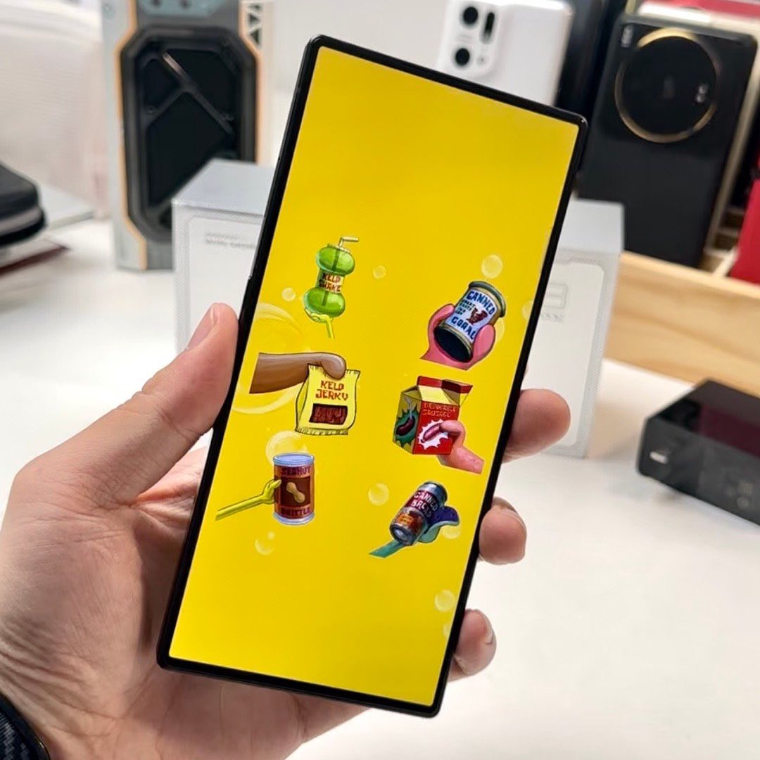 smartechdaily's tweet photo. شاهد حواف جهاز #REDMAGIC8ProPlus 🔥🔥🔥 https://t.co/9N9G995q5t