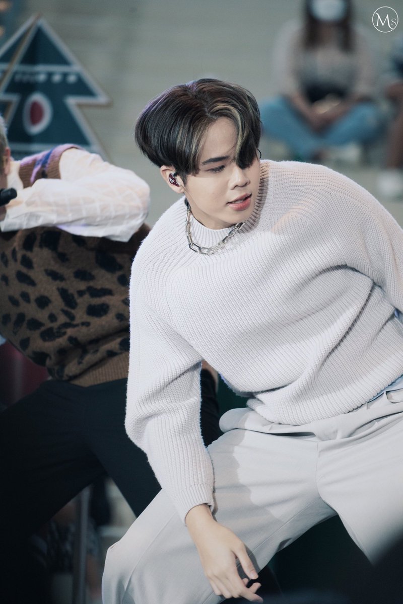 merrymumories's tweet photo. 221224🐯🤍
#WintercallingxATLAS
#Wintercalling #หิมะตกที่ศูนย์สิริกิติ์
#MUONSAN #MuonATLAS #ATLAS_TH https://t.co/yWXc7yK0EI