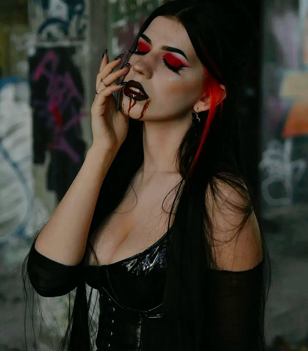 🥀🦇Eireen Violet🦇🥀 tweet media