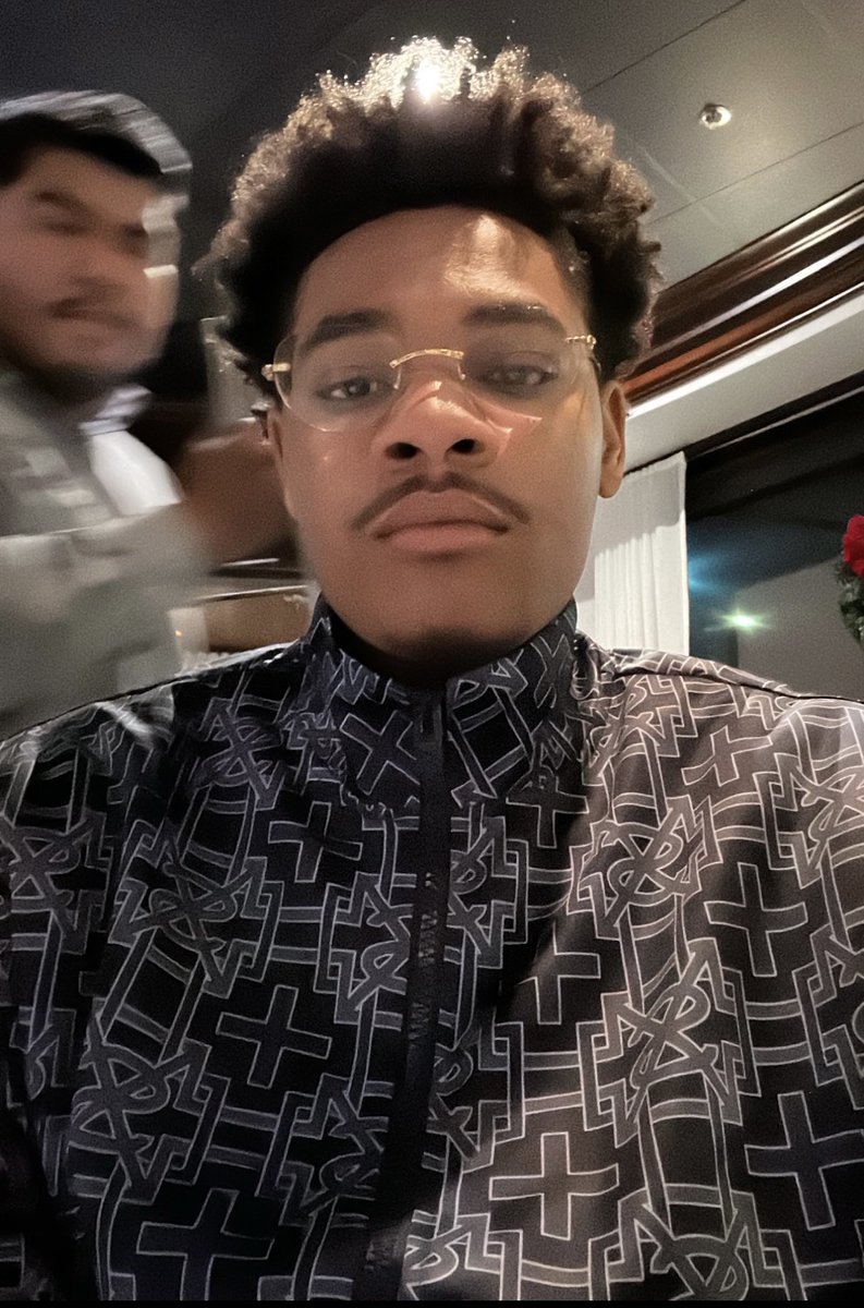 ¿Qué hace detrás de mí?…Working on my Spanish in the new year