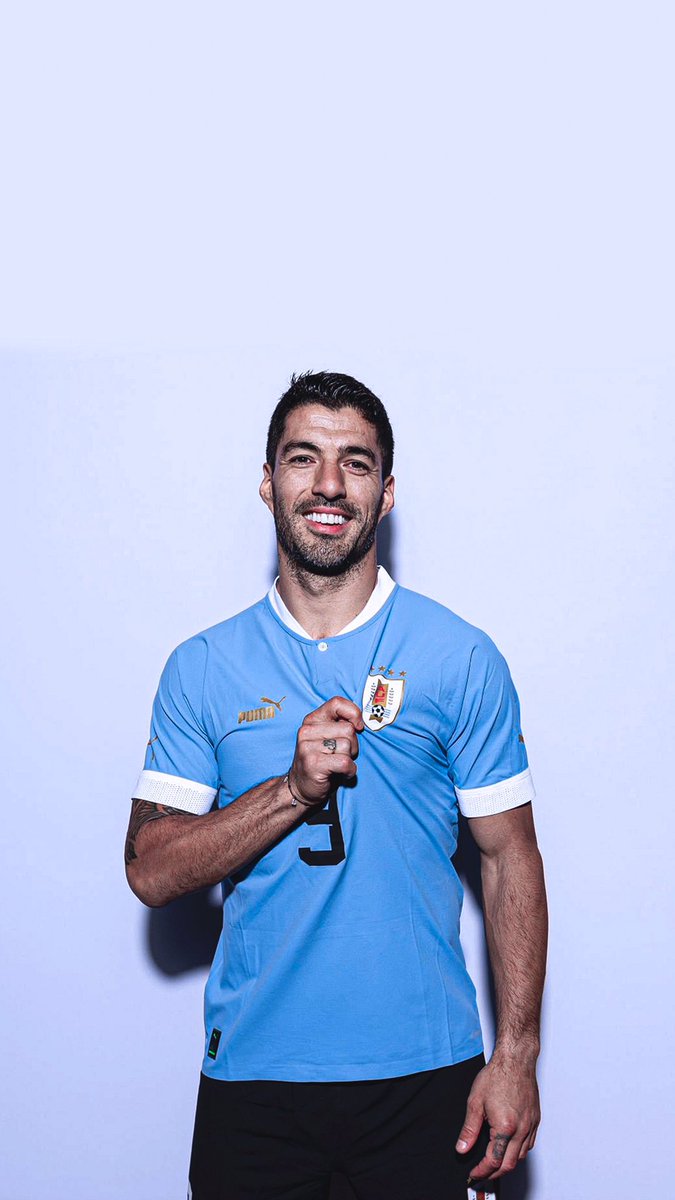 ogabrielnuness's tweet photo. Já dá pra postar que hoje é #SUAREZDAY 🥹💙🇪🇪🇺🇾 https://t.co/n02lX1fRC5