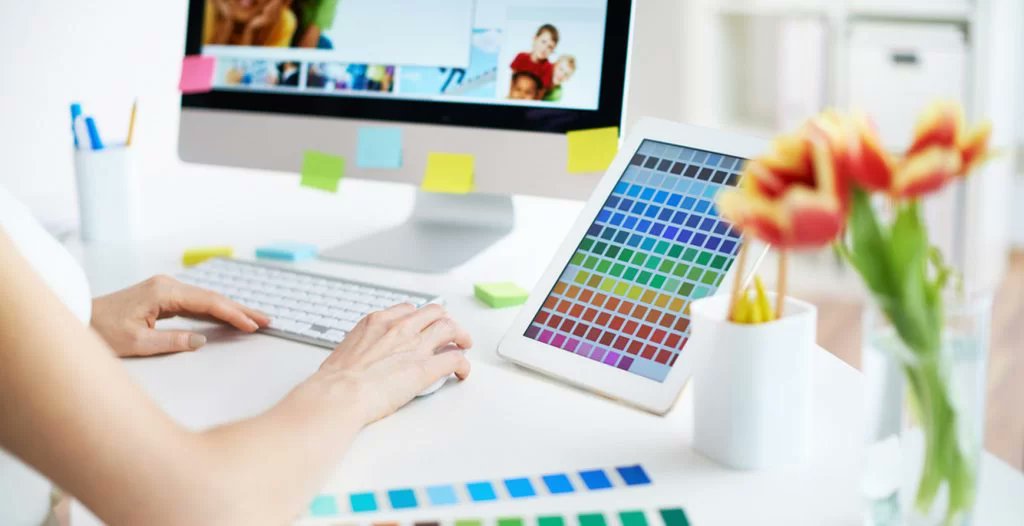 StanGiling's tweet photo. Na twee jaar Twitterpauze toch maar weer eens kijken of ik er iets aan heb. Geeft Betaalbaar Webdesign Je Soms Het Gevoel Dat Je Onnozel Bent? https://t.co/OkGkSEzUle #Webdesign #WordPress https://t.co/b64kiOv5qX