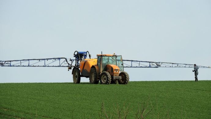 TerrenetFR's tweet photo. [Livre blanc] Les IFT dans le viseur ou comment agir sur ses bilans de traitements phytos ? https://t.co/t5P49elAvN #Agriculteur #Agricole #Agriculture https://t.co/cPXYOCK7Zw