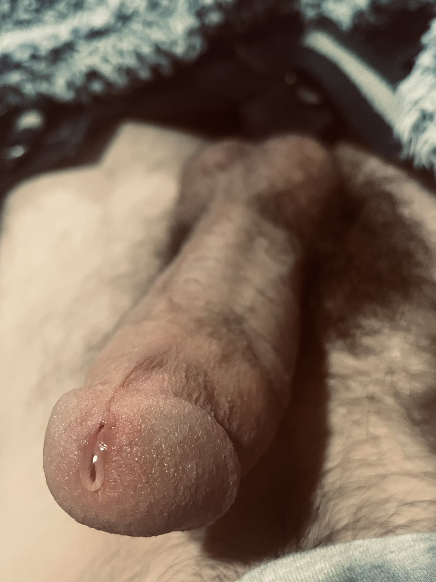 justDA69's tweet photo. Precum💧
Cum get the real thing 💦
#nsfwtwt https://t.co/7SMbdsL5J8