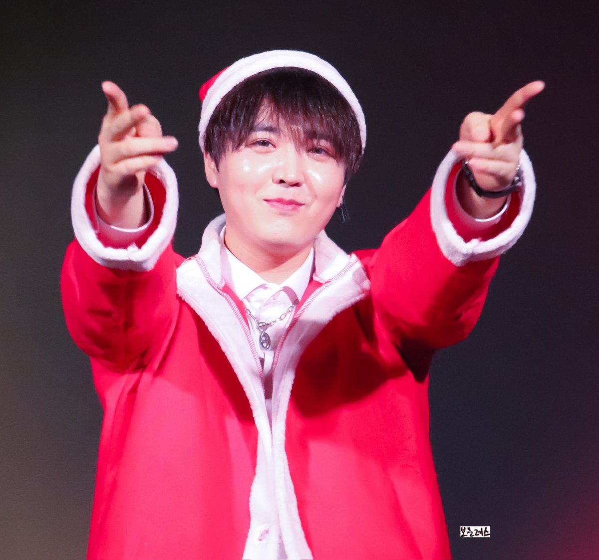 treasurezeth's tweet photo. 2022.12.25
ZETHLIVEEVENTinOSAKA 1部
#TARGET #target #ターゲット #타겟  #ZETH #zeth #ゼス #제스 
@target7official  @target7japan 
@TARGET7_K @FCLIVE_official https://t.co/NZ1zxaofrx