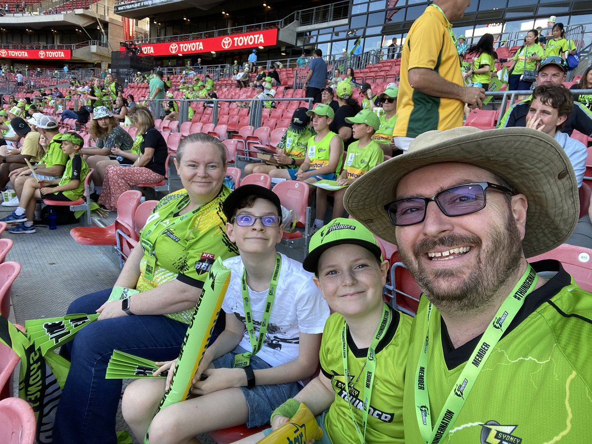 Ready for Game time! #SydneyThunder #ThunderNation