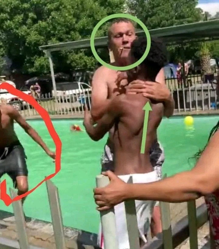 WonderWorldSA's tweet photo. Kobus Klassen...

Black Twitter has found him and has located his business. This business should be boycotted. We must impose economic sanctions https://t.co/ur9zlqsYZ0
