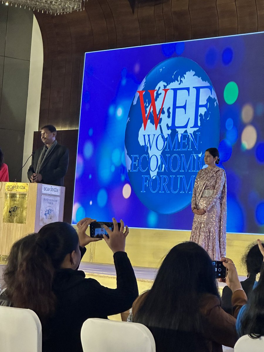 abirami1975's tweet photo. Honourable Arjun Mundra Ji, Minister of Tribal Affairs India, Chief Guest, addressed the gathering at the 84th AWEF Annual women economic forum
#bridgethegap #g20
#all #wicci #g100 #allindiachapterforexpansionandoutreach #abiramivivek #wef #womeneconomicforum @harbeenarora https://t.co/EFAtdQhEKp
