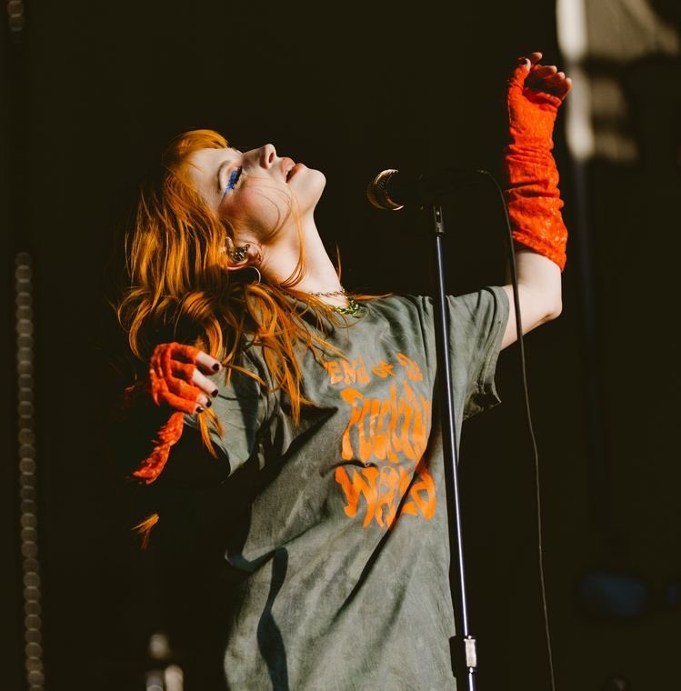 Happy 34th birthday, Hayley Williams. We hope to see you live in Manila next year.