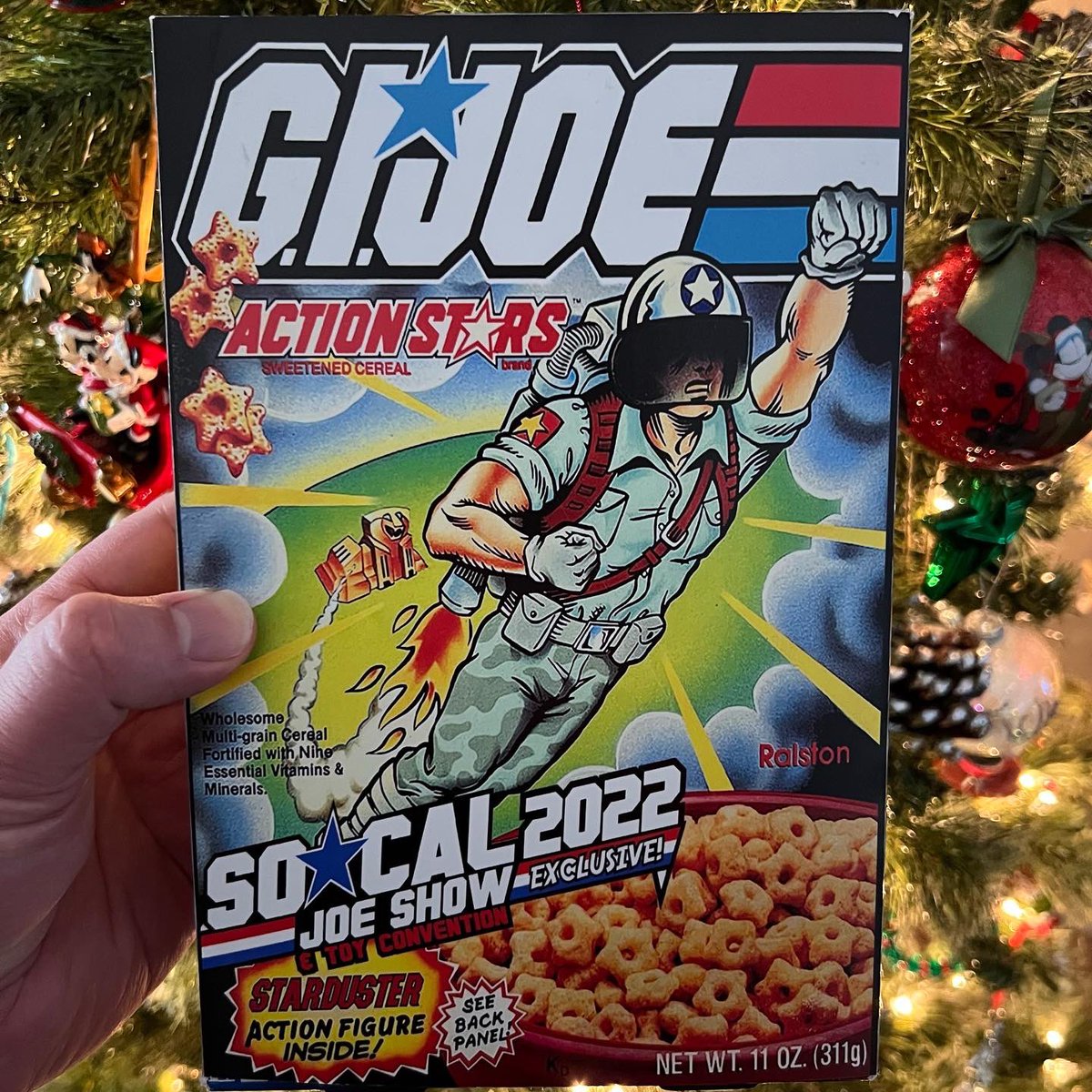 InPursuitofToys's tweet photo. Hope you all had a great Christmas holiday. Here’s a look at a gift I received from my brother. From the SoCal 2022 Joe Show, an exclusive custom GI Joe Classified Starduster figure!
#merrychristmas #gijoe #gijoeclassified #gijoeclassifiedseries #socaljoeshow #actionfigures https://t.co/SCmtZ3CpvD