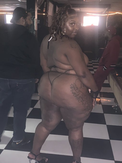 Dancing in Houston https://t.co/mO7TT9fsa5