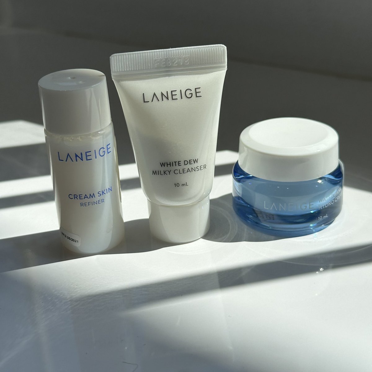 qztoeii's tweet photo. #ส่งต่อlaneige มือ1 ทั้งเซท 100฿ https://t.co/eBvKDkyxB9
