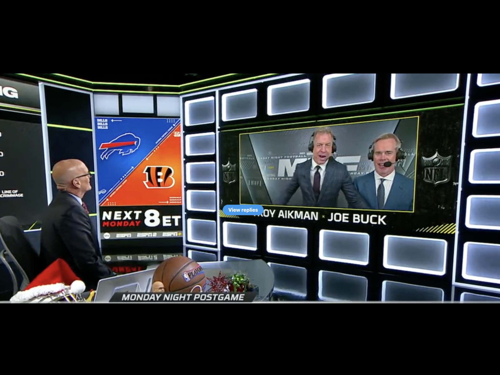 Barstool Sports on Twitter "Do Joe Buck And Scott Van Pelt Actually