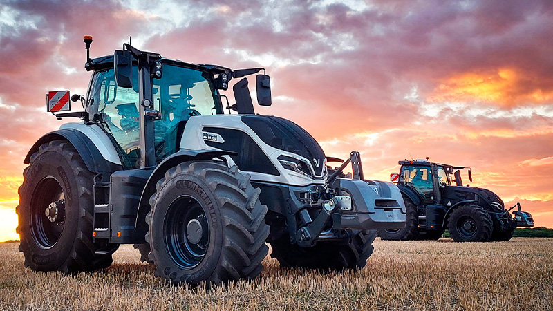 ❗ New Blog 👉🏽👉🏻bddy.me/3WokWle
In this #valtrablog, we take you through the Valtra tractors of around 200 hp and above that best answer the demanding needs of higher horsepower tractor users.

#Valtra #Tractor #Tractors #Blog #FarmingBlog