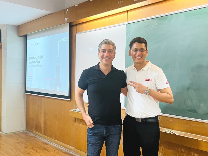 HyphenScs's tweet photo. Amit Gupta Sir's insightful session at @techfest_IITB, held at the @iitbombay was moderated by @HyphenScs co-founder @arunpandit with the utmost pleasure and honor.
https://t.co/Dk0P2HxBtn
#hyphenscs #iit #iitbombay #techfest2022 #techfest #amitgupta #kampd #ecosystm #arunpandit https://t.co/jyGrgATpJH