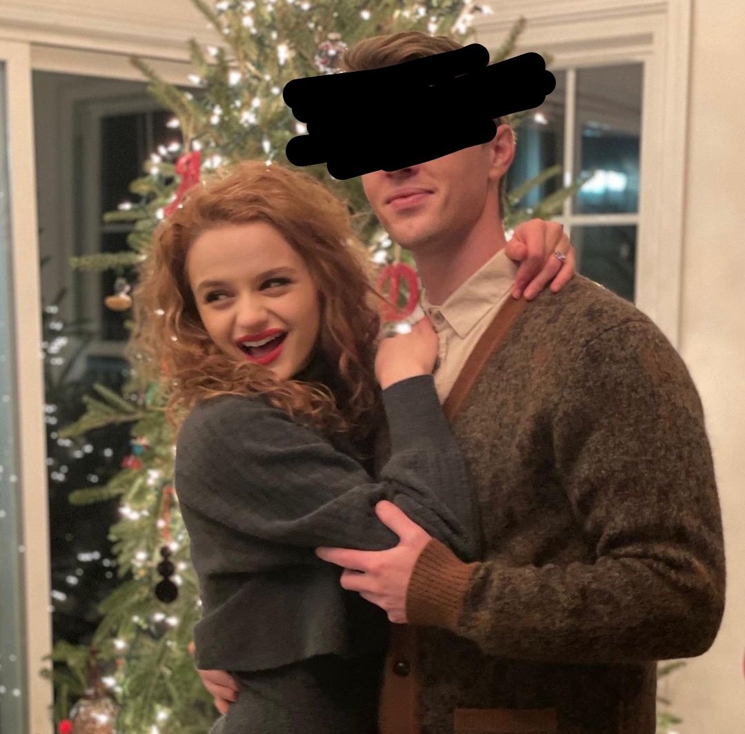 —𝙑𝙞𝙖 𝙄𝙣𝙨𝙩𝙖𝙜𝙧𝙖𝙢:

Otra Navidad junto al ser más maravilloso de este mundo, mi única esperanza y mi vida entera.