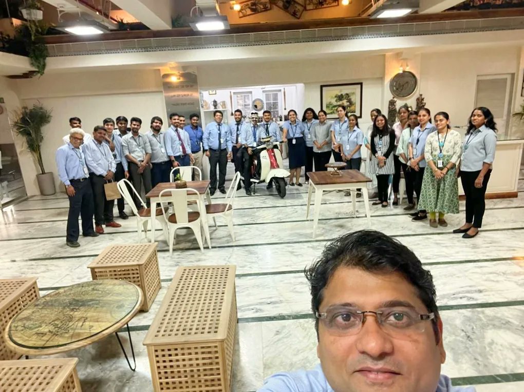 Lifeatprism's tweet photo. Birthday Celebration of Amey ๐on 26 December 2022 ๐๐๐ฅณ
#birthday #happybirthday #prismites #lifeatprism https://t.co/kKNYHmRq4D