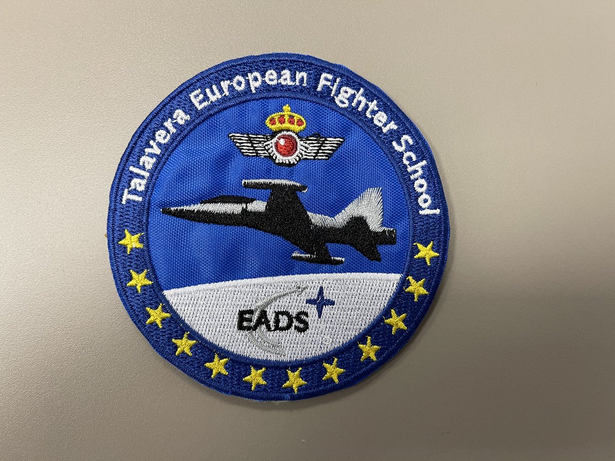 Mirad la chulada que me manda <a href="/Jared_VennettT/">San Junípero’s Pilot</a> 
😎