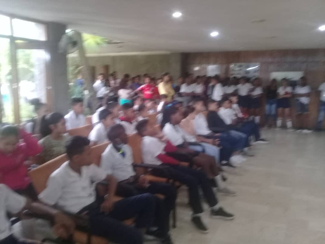 YoelDominico's tweet photo. Con nuestros estudiantes como protagonistas
@maria_laviste 
@GtmoEPedagogica 
@YaritzaCreach 
@CubaMined https://t.co/thWOy3YnRu