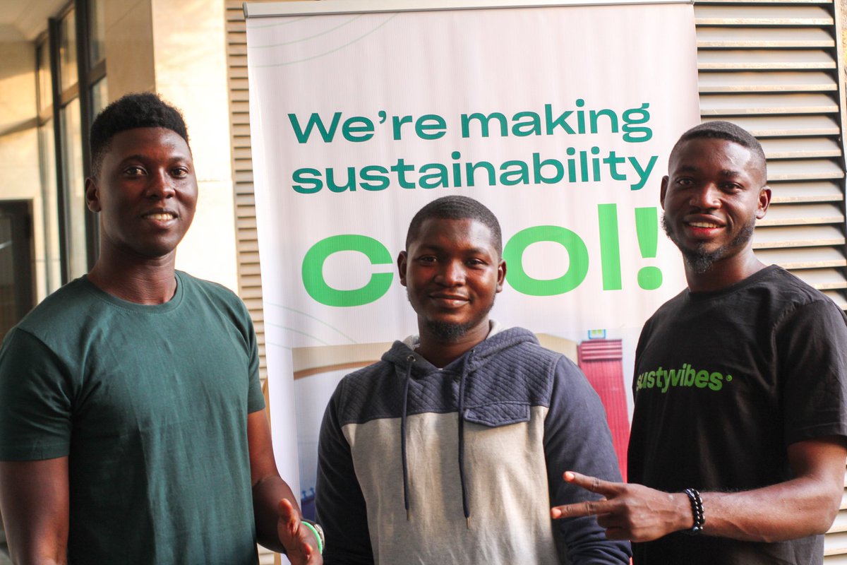 SustyVibes's tweet photo. Quote this tweet with your picture from our #Dontlookup screening in Kwara! 🤩

#SustyVibesKwara #Ilorintwitter #SVCOP27 https://t.co/zv4tZ3ScsG