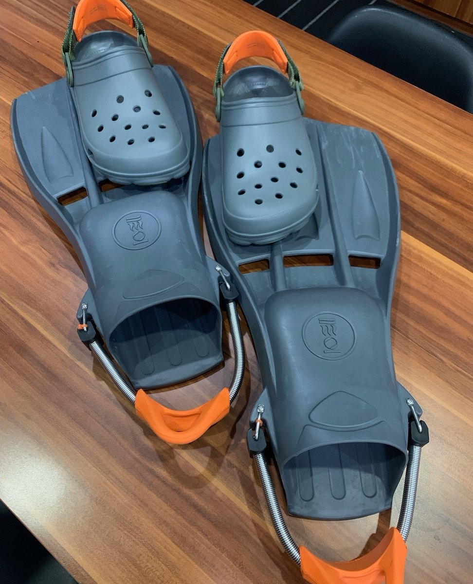 fourth_element's tweet photo. Oi @Crocs, we did it first!
#fourthelement #techfins #theoriginal #naturalrubbber
@michaelsjukrie, @odydivecenter https://t.co/UwehKuX3FB