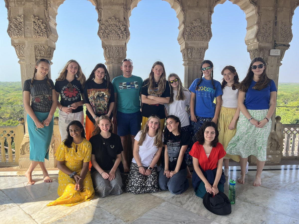 RGSIndia2018's tweet photo. On Wednesday we had a much deserved day off teaching and took ourselves off to a beach and palace. Mandvi beach is idyllic, we had a delicious lunch and the beach to ourselves. https://t.co/t0Vti89Tpo