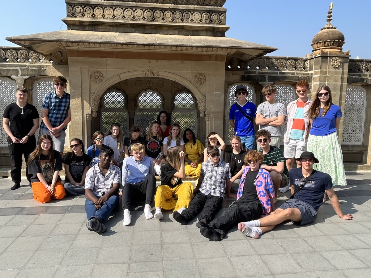 RGSIndia2018's tweet photo. On Wednesday we had a much deserved day off teaching and took ourselves off to a beach and palace. Mandvi beach is idyllic, we had a delicious lunch and the beach to ourselves. https://t.co/t0Vti89Tpo