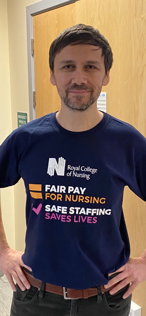 drkmtekeli's tweet photo. Surgeons supporting #RCNStrike #NursesStrike and our #nurses - #nhs #omfs #kent #rcseng https://t.co/bu9LYHHPAo