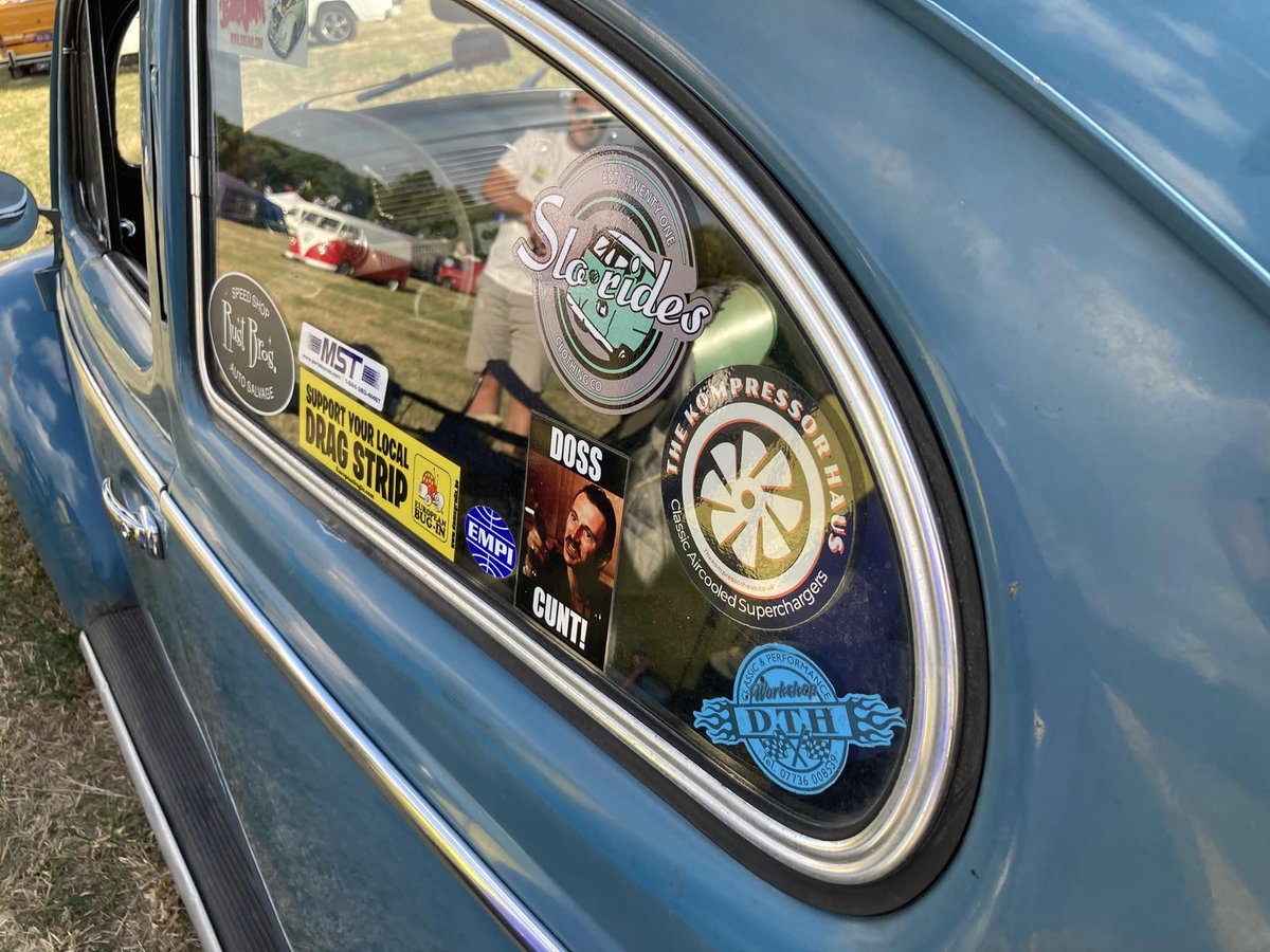 Don't polish it - supercharge it and drive it! Seen this one out a few times over last summer, always good to catch up with the owner. #vw #beetle #amr500 #aircooled