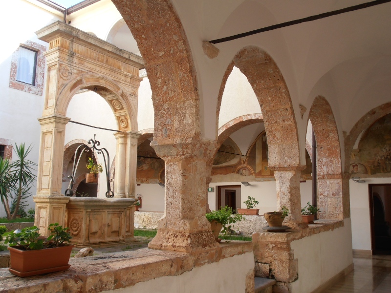 NEW to Monasteries.com : In the heart of the Gargano, the Convent of Stignano  is located along the via Francigena and via Micaeliche, just 15 minutes from San Giovanni Rotondo, various experiences of formation and spirituality. One night accommodation is from 40€.