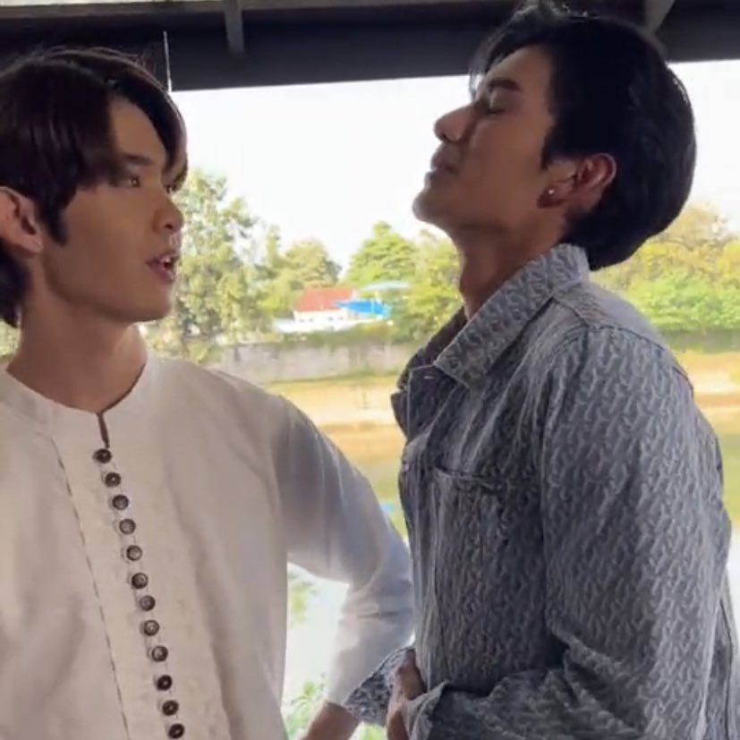 EangEarnnn's tweet image. รู้เลยบ้านนี้ใครใหญ่สุดในบ้าน🤭🤭
 #อนลQ18กันแดดก็เอาไม่อยู่