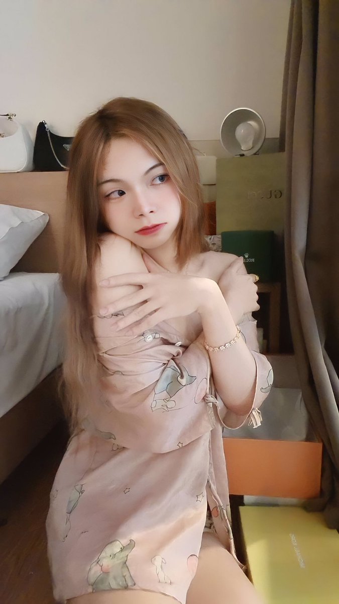mini51889's tweet photo. งั้มมม #สาวสอง #สารคามในเมือง #สารคาม #มมส https://t.co/eFtJ3CIv0s